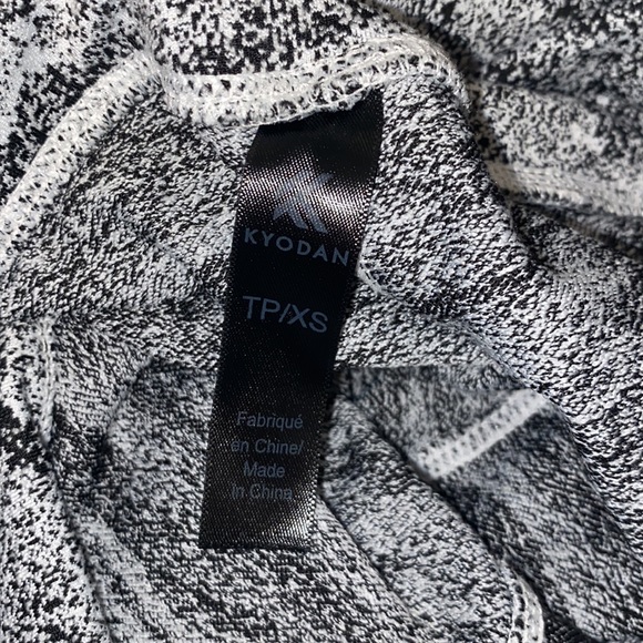 Patterned leggings - Picture 2 of 2